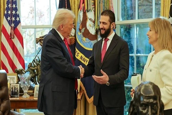 سانا: ترامپ و احمد الشرع درباره حمایت از اقتصاد سوریه گفتوگو کردند سانا: ترامپ و احمد الشرع درباره حمایت از اقتصاد سوریه گفتوگو کردند