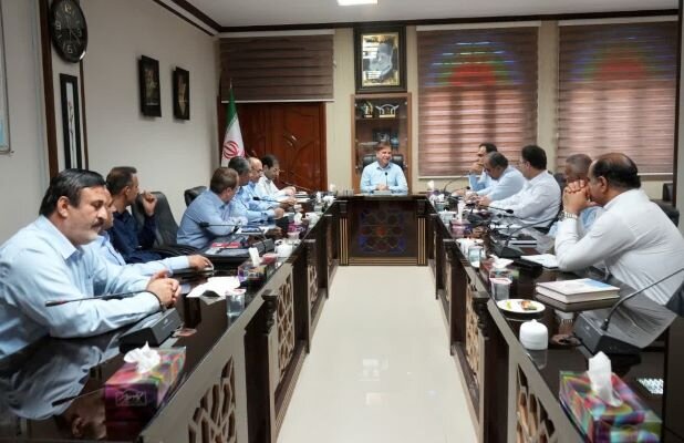 استاندار بوشهر: گرانی در برخی کالاها به هیچ وجه پذیرفتنی نیست استاندار بوشهر: گرانی در برخی کالاها به هیچ وجه پذیرفتنی نیست