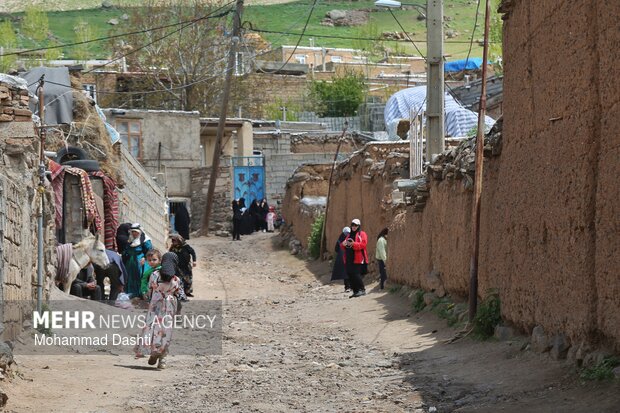 روستای گردشگری "موئیل"