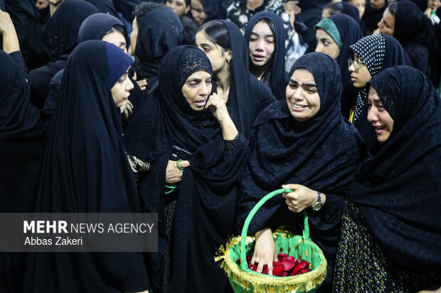 تشییع و تدفین پیکر مطهر صیاد شهید «امیرحسین سالاری» در بندرعباس