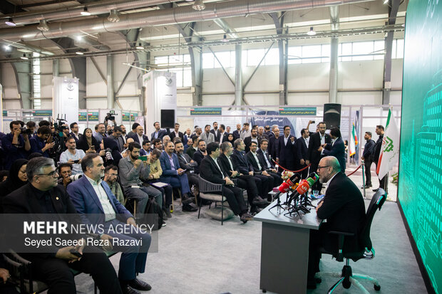 نشست خبری رئیس بنیاد مستضعفان