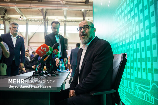 نشست خبری رئیس بنیاد مستضعفان