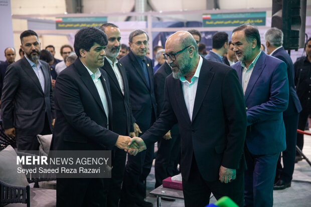 نشست خبری رئیس بنیاد مستضعفان