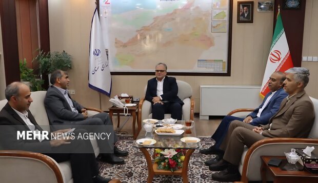 کاهش بارندگی در سمنان؛ شرایط اقلیمی پایش شود