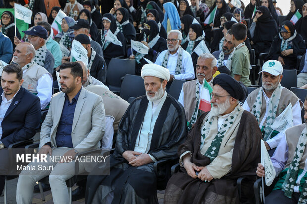 آیین اهتزاز پرچم متبرک حرم مطهر علوی در اراک