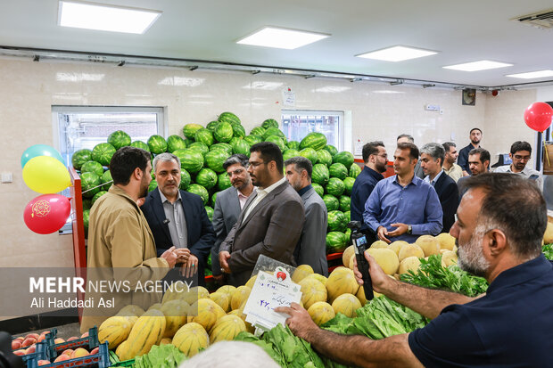 آئین بهره برداری از بازار میوه و تره بار منطقه ۱۱