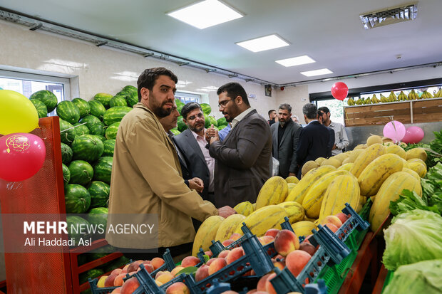 آئین بهره برداری از بازار میوه و تره بار منطقه ۱۱ تهران