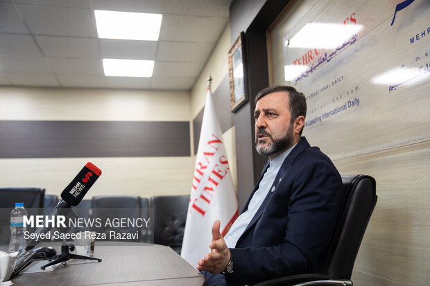 بازدید معاون حقوقی و بین‌المللی وزارت امور خارجه از خبرگزاری مهر