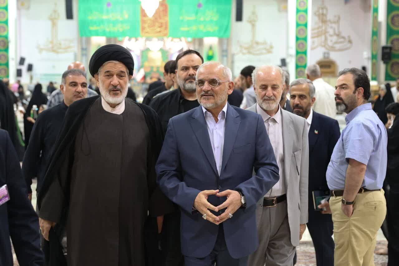 حضور،مطهر،زيارت،حرم،شهيد،مزار