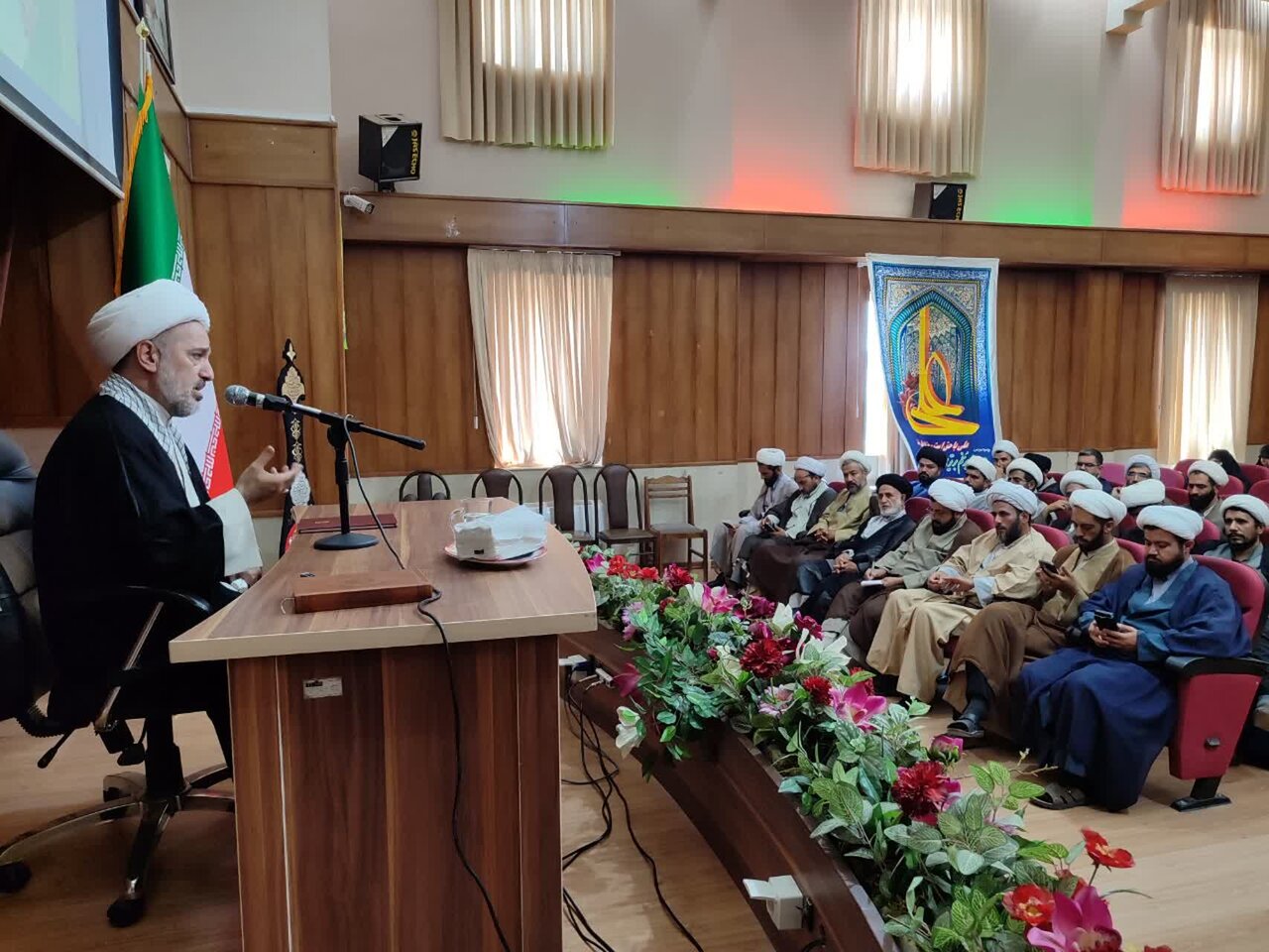 غدير،روز،بيت،اهل،روايات،ميرزامحمدي،عبادي،امت،ولايت،ديني،اشاره