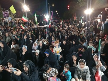 مردم  شهرستان فریدن همچنان متحد و متعهد میدان داری می کنند