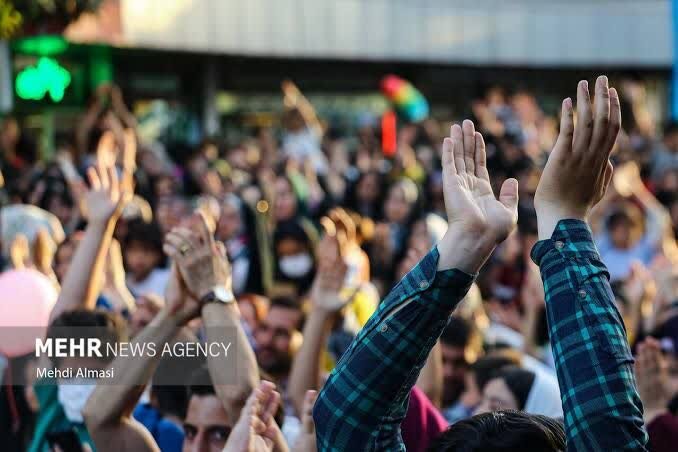 روایت مهر از کارکردهای تربیتی غدیر؛ وقتی خیابان، کلاس درس ولایت می‌شود