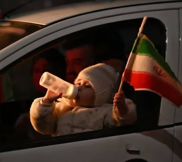شصت‌وسه سال ایستادگی/ روایتی که هنوز در خیابان ادامه دارد