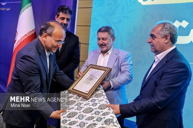 همایش «روایت خدمت» با حضور رئیس شورای اطلاع‌رسانی دولت در تبریز