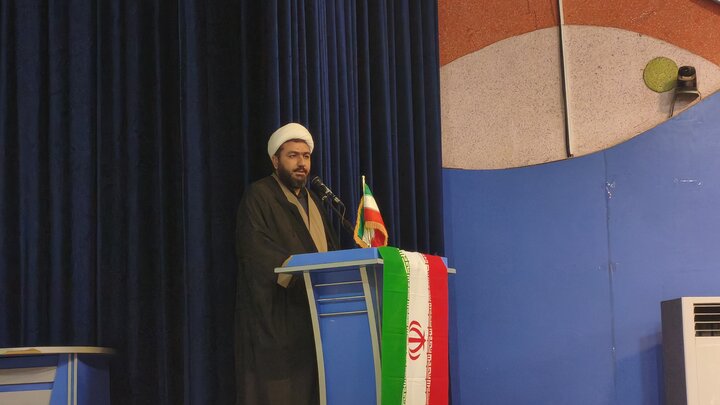 زنده نگه داشتن یاد شهدا یک مسئولیت همگانی است