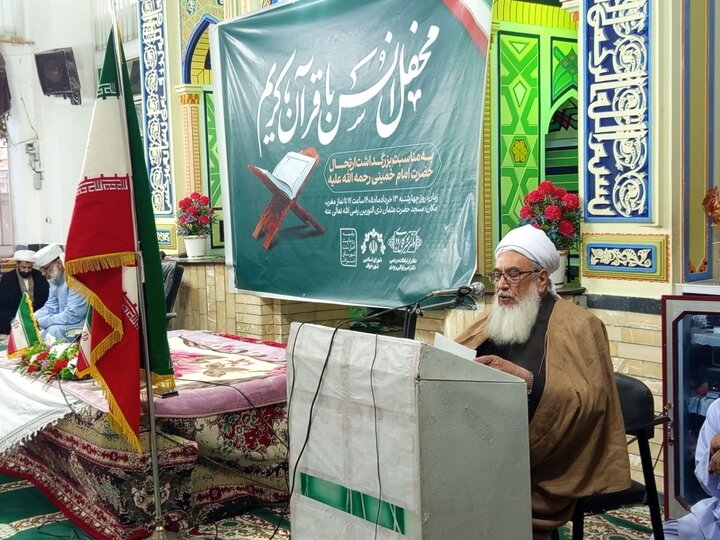 محفل انس با قرآن با حضور علمای تسنن و تشیع در خواف