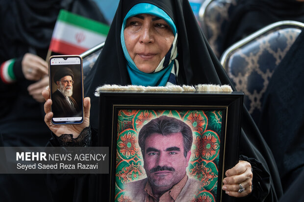 گردهمایی «آنها فرشته بودند»