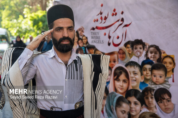 گردهمایی «آنها فرشته بودند»