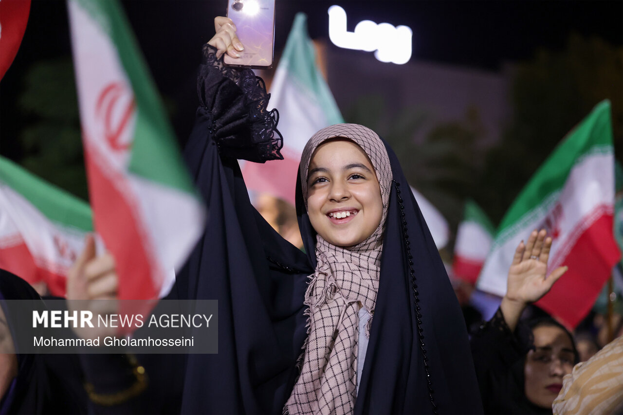 اجتماع زنجانی‌ها در نود وچهارمین شب اقتدار و حماسه
