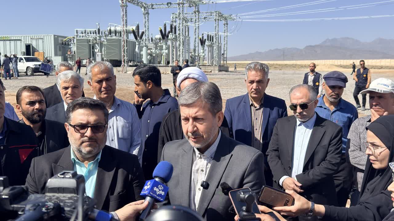 استان،خورشيدي،اصفهان،توليد،تجهيز،پاك،مدارس،كشاورزي،مناطق،اردستان
