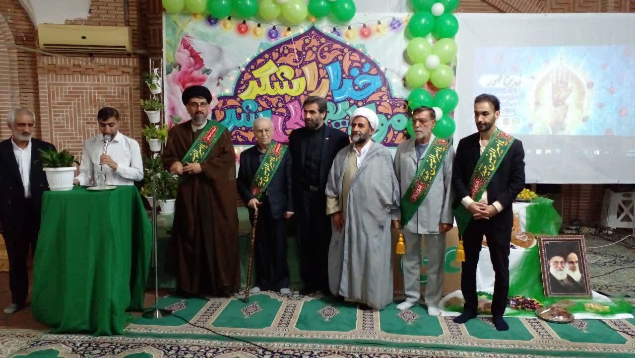 جشن عید غدیر در امامزاده عباس ساری برگزار شد