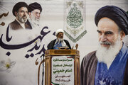 حجت الاسلام شیرازی: انقلاب با ایمان امام و همراهی مردم ماندگار شد