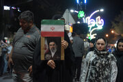 اهتزاز پرچم ایران در مهمونی کیلومتری غدیر مشهد