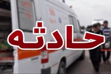 واژگونی پژو پارس در بندرلنگه ۵ مصدوم بر جای گذاشت