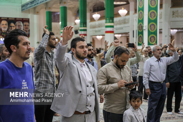 حرم حضرت معصومه (س) در شب عید غدیر خم