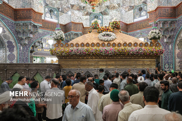 حرم حضرت معصومه (س) در شب عید غدیر خم
