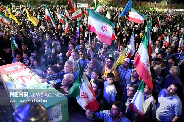 نود و پنجمین اجتماع بیعت با رهبری در بیرجند