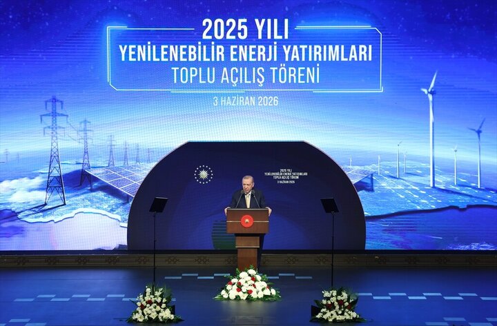 اردوغان: ادامه بحران تنگه هرمز اقتصاد جهان را وارد رکود میکند اردوغان: ادامه بحران تنگه هرمز اقتصاد جهان را وارد رکود میکند