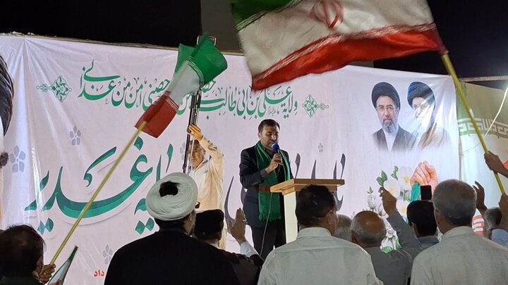 امام جمعه گناوه: امام خمینی (ره)  احیاگر فرهنگ ولایت در عصر حاضر بود