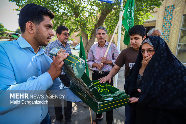 جشن و نماز عید سعید غدیر در یزد جشن و نماز عید سعید غدیر در یزد