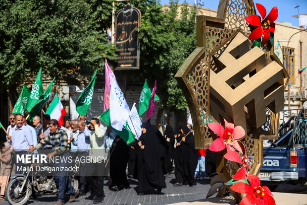 شادپیمایی و نماز عید سعید غدیر در یزد