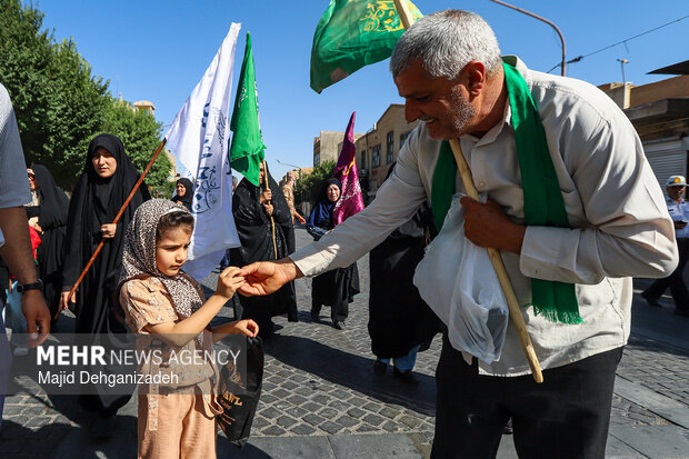 شادپیمایی و نماز عید سعید غدیر در یزد