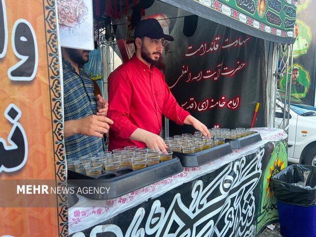 مهمونی کیلومتری غدیر در دیار میرزا؛ از ایستگاه‌ صلواتی تا اطعام علوی
