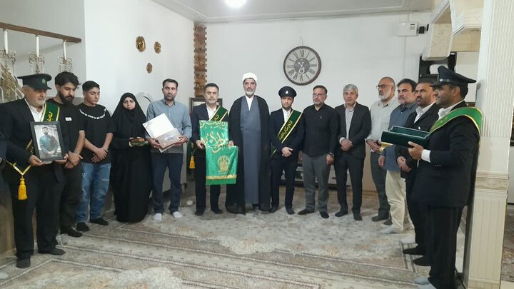 دیدار خادمیاران آستان حضرت معصومه(س) با خانواده شهدای چگنی