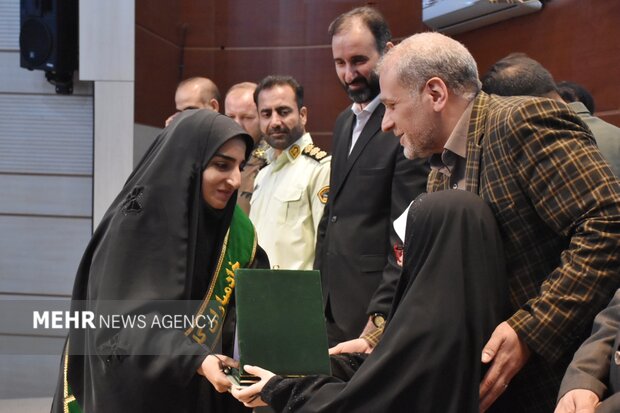گردهمایی خادمیاران شهدای لرستان