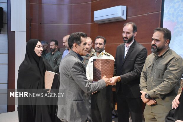 گردهمایی خادمیاران شهدای لرستان