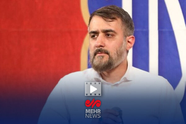 پویانفر، مداح: باید زیست آگاهانه را به بچه هایمان یاد بدهیم