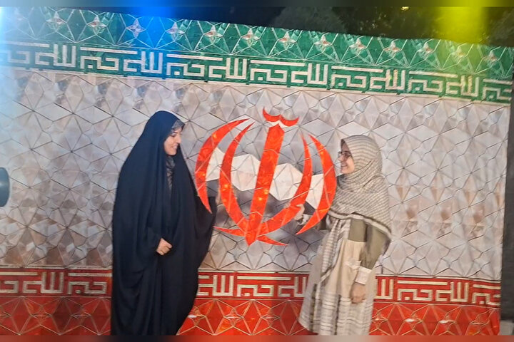 عکاسخانه قاب ایستادگی در مهمونی کیلومتری غدیر قزوین