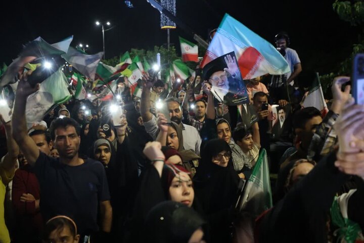 نود و هشتمین خروش امت حزب الله مشهد در خونخواهی رهبر شهید