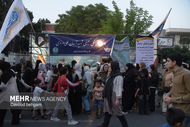 مهمانی بزرگ غدیر در خیابان های مشهد