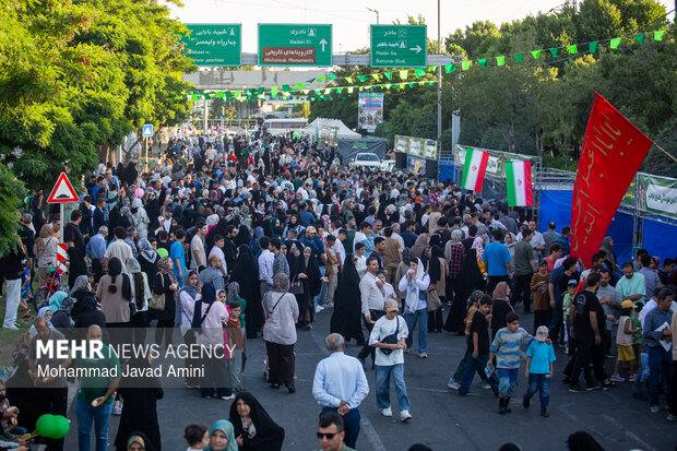 برگزاری مهمانی کیلومتری غدیر در اهواز