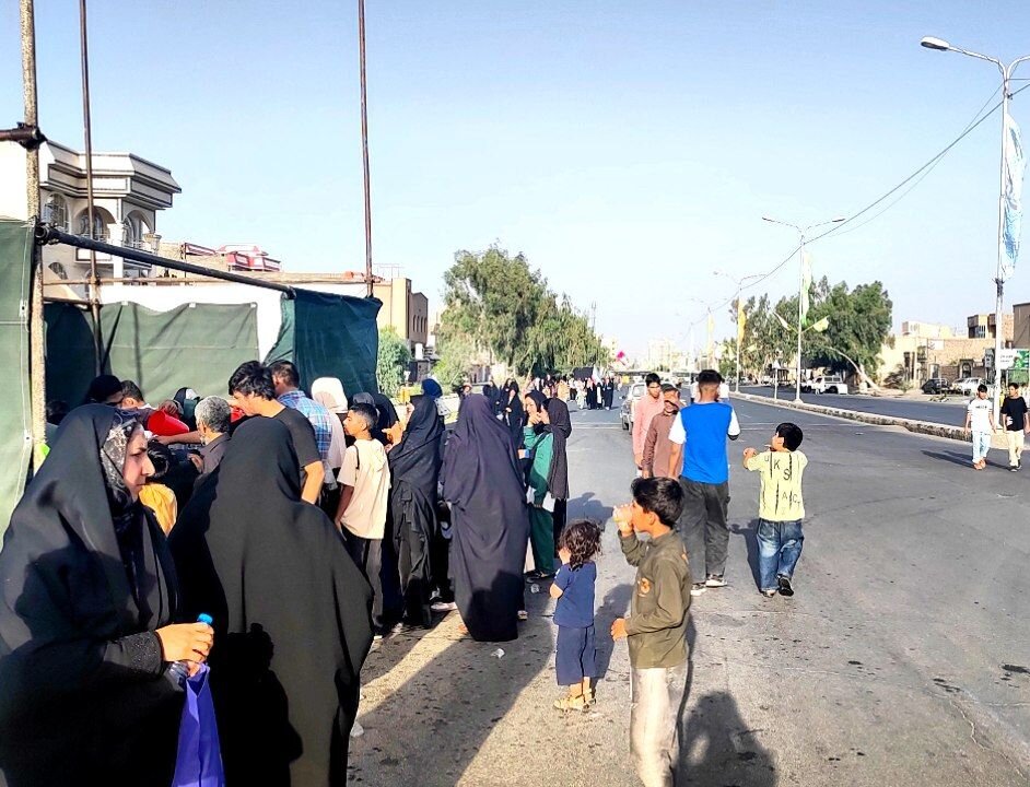 برگزاری مهمونی کیلومتری عید غدیر در زاهدان