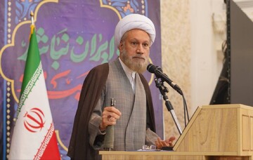 دشمن با جنگ اقتصادی دنبال تغییر محاسبات مردم و مسئولان است