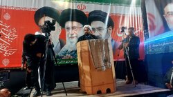 ملت ایران با ایستادگی پای ولایت، توطئه دشمنان را خنثی کرد