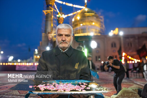 آیین طلاکاری گنبد زخمی حسینیه اعظم زنجان