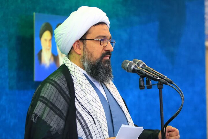 امامان جمعه البرز: امید بدهید، ضعف نه؛ مسئولین آیه یاس نخواهید